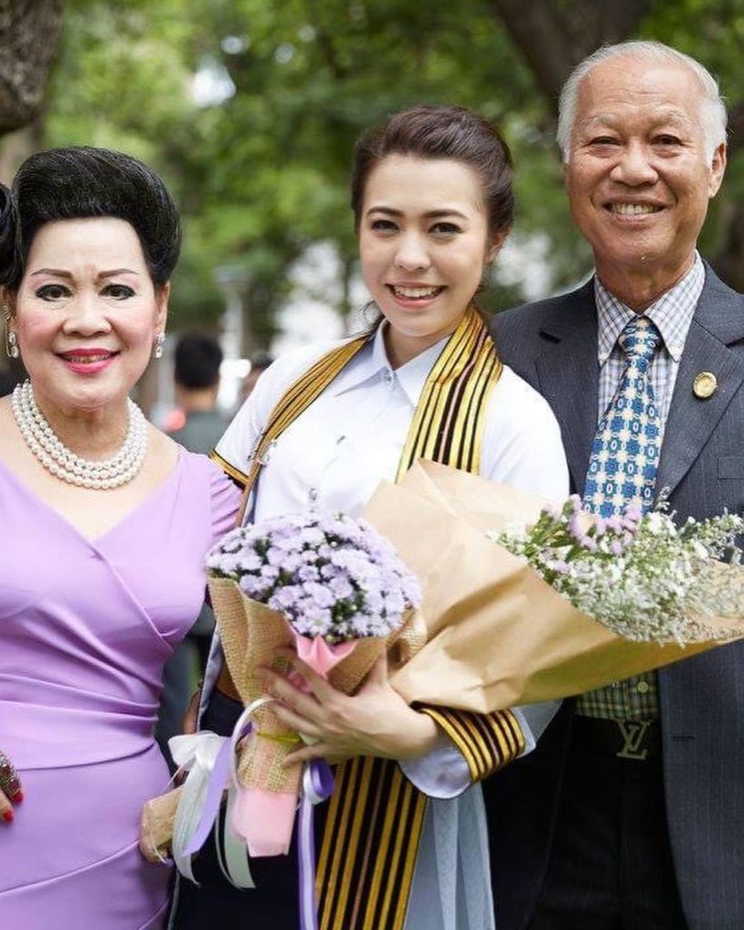 ‘คุณส้ม-ชนัดดา พิทยศิริ’