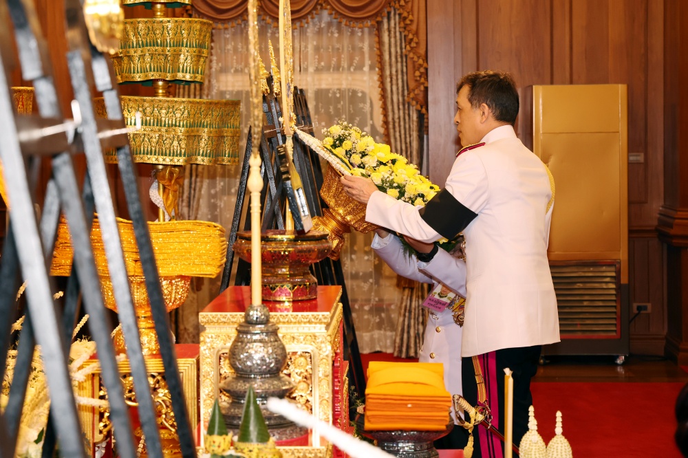 พระราชทานน้ำหลวงสรงศพสมเด็จพระวันรัต