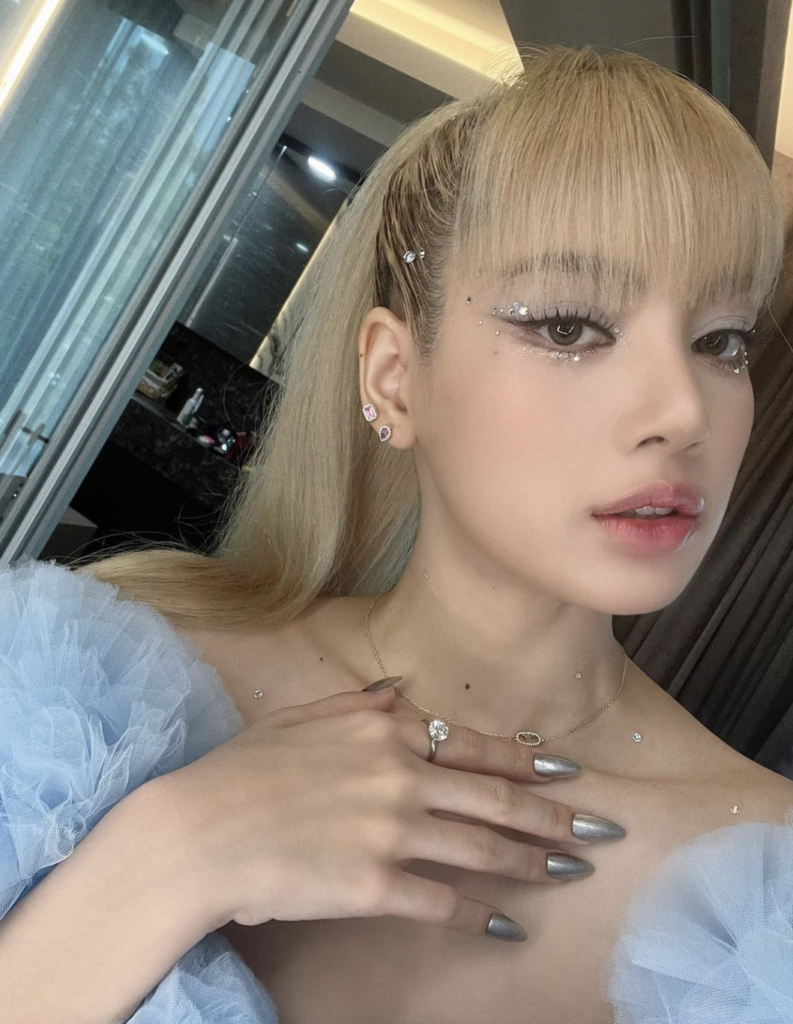 'ลิซ่า BLACKPINK'