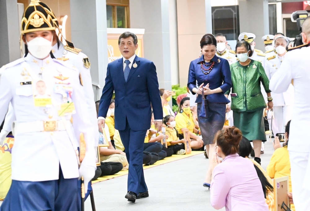 ทรงเปิดอาคารนวมินทรบพิตร 84 พรรษา