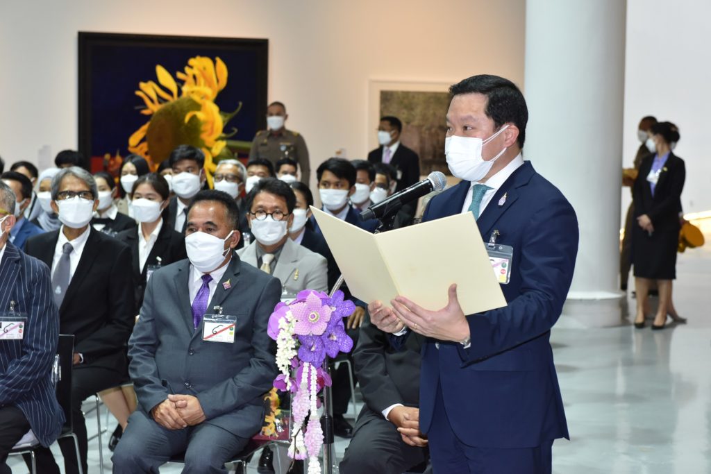‘ศิลปกรรมช้างเผือก ครั้งที่ 10 - 11’