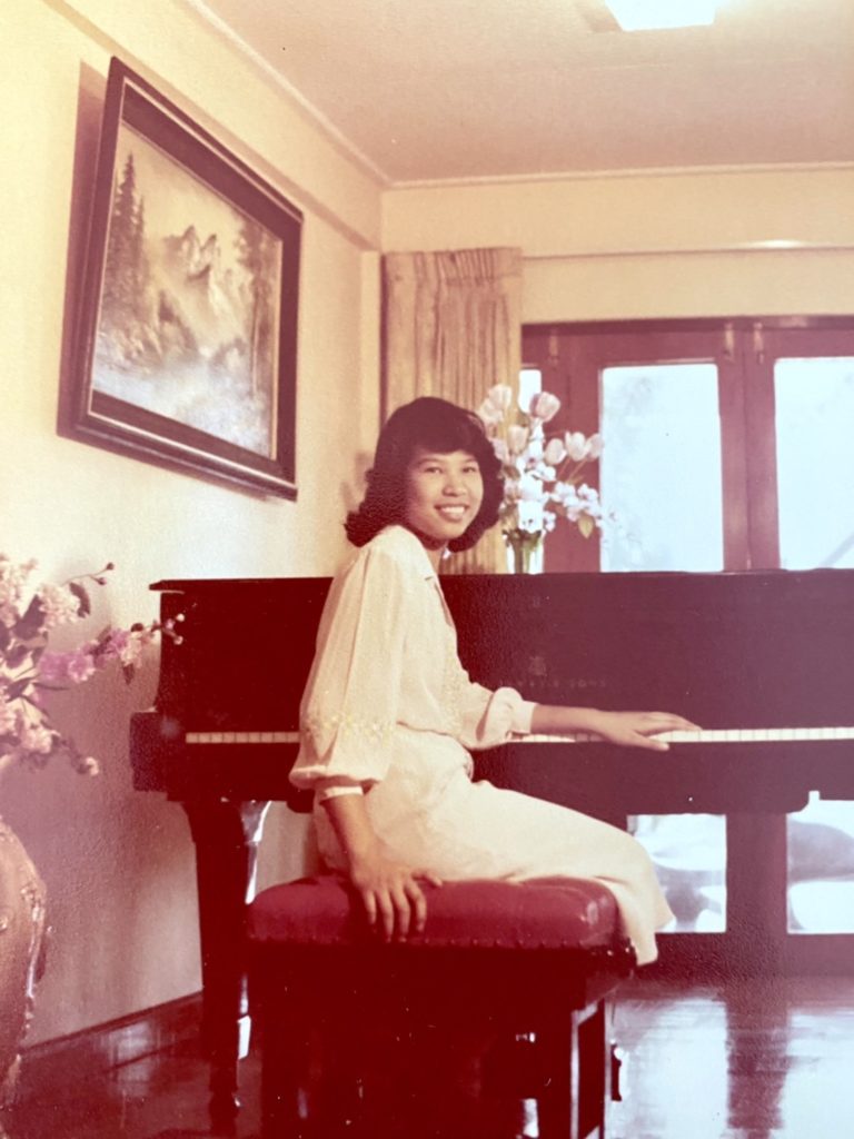 เอ๋ - พินทุพร