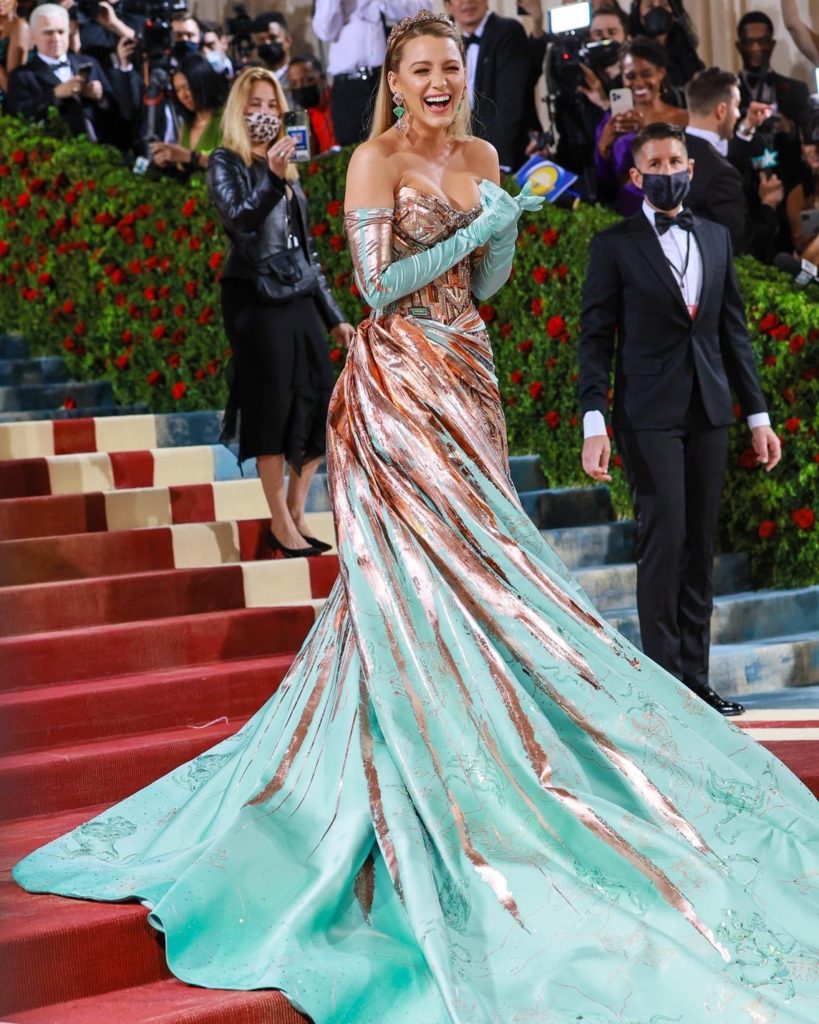 รวมดาวเด่น Met Gala 2022