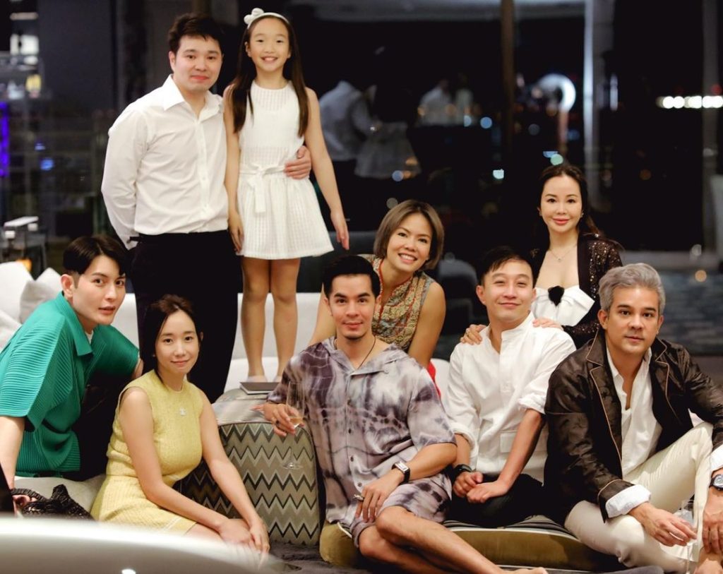 หลุยส์ เตชะอุบล เข้าประตูวิวาห์